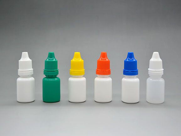 FDA warns consumers about potential risks of using eye drops packaged in bottles with loose safety seals