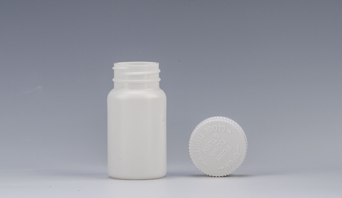 Why Pharma Factories Choose Child Resistant Cap for Bottle