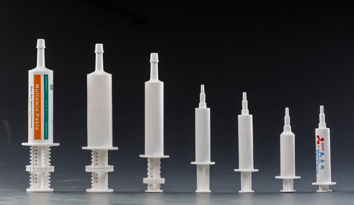 Significance of fitting detection of plastic syringe plunger
