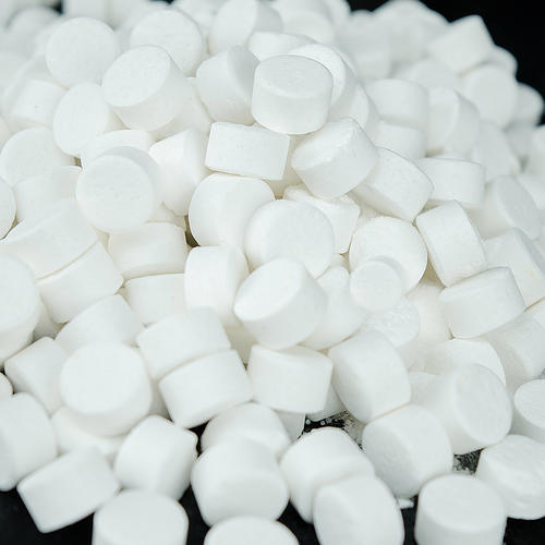 Corrigendum to test extrusions from solid medical compound tablets of polyvinyl chloride/polyvinylidene chloride in pharmaceutical packaging industry standard