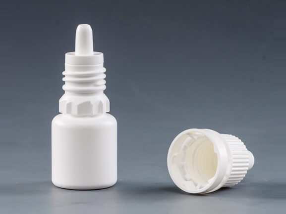 What are the characteristics of the material of the eye drop bottle