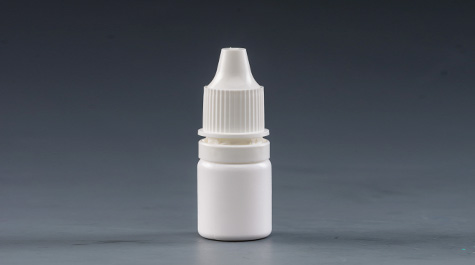 What kind of eye drop bottle is easier to squeeze out