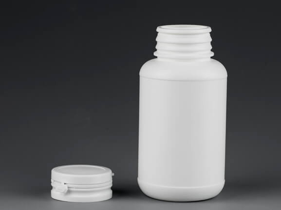 Plastic pills bottle with flip cap supplier z011